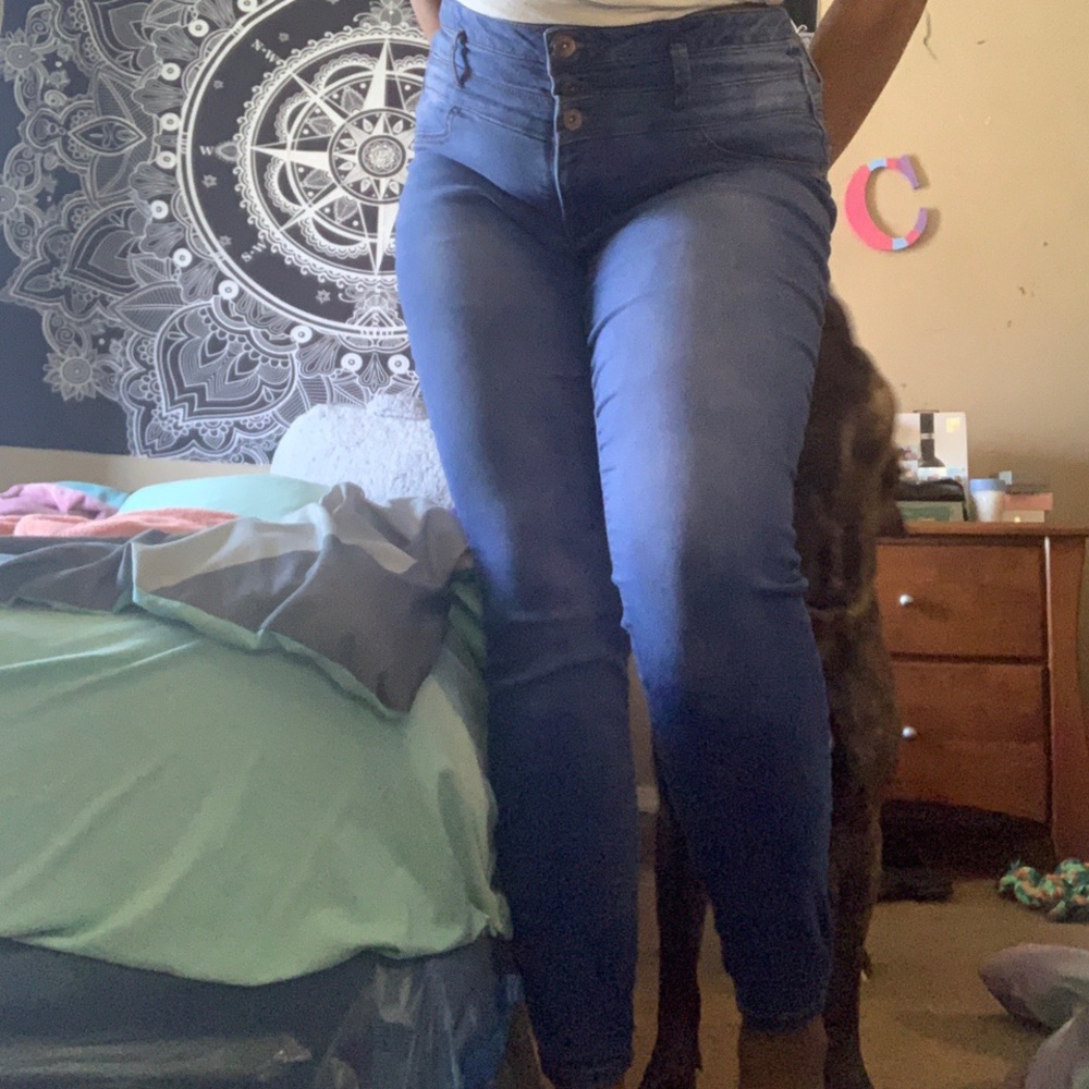 high waisted jeans